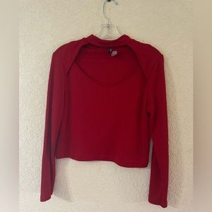 H&M Divided red long sleeved crop top, size large